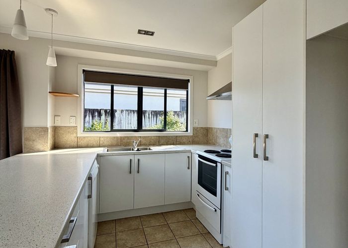 at 4 Madeleine Terrace, Papamoa, Tauranga, Bay Of Plenty