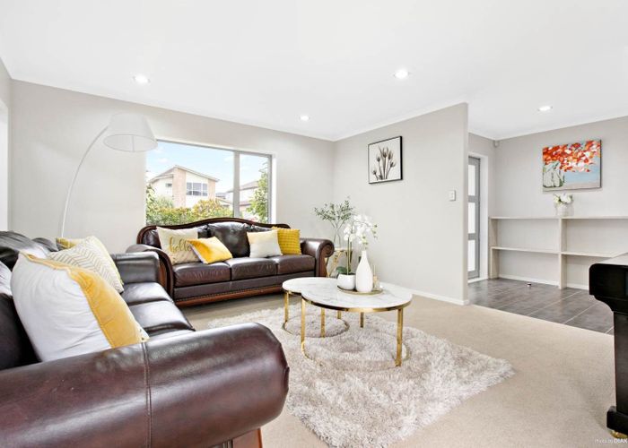  at 10 Coolaghy Drive, Flat Bush, Manukau City, Auckland