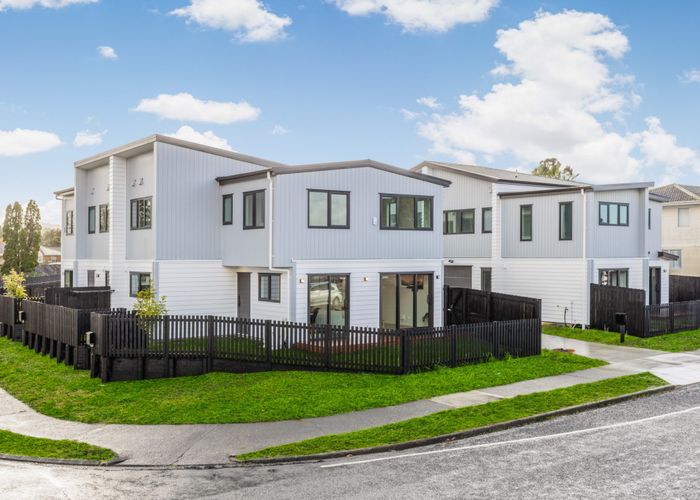  at Lot 2 34 Hyperion Drive, Randwick Park, Manukau City, Auckland