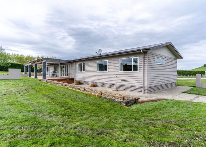  at 99 Centre Bush Otapiri Road, Centre Bush, Winton