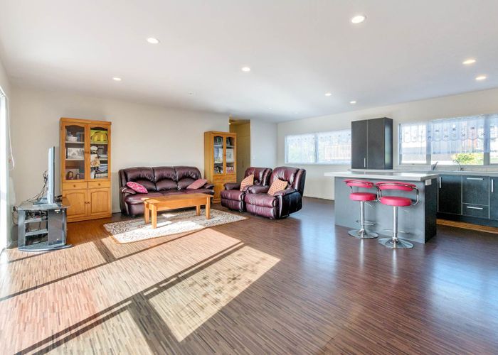  at 139 Albany Highway, Unsworth Heights, Auckland