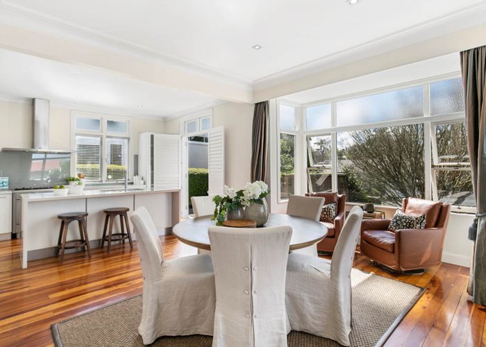  at 42A Tawera Road, Greenlane, Auckland