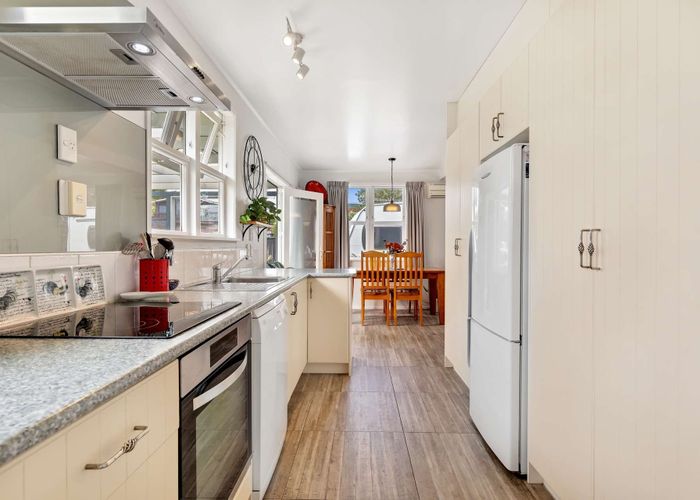  at 55 Welcome Bay Road, Welcome Bay, Tauranga