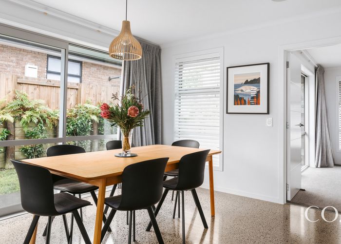  at 284 Ballintoy Park Drive, Welcome Bay, Tauranga