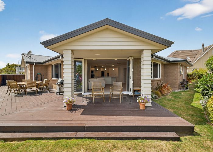  at 39 Oregon Place, Burwood, Christchurch City, Canterbury