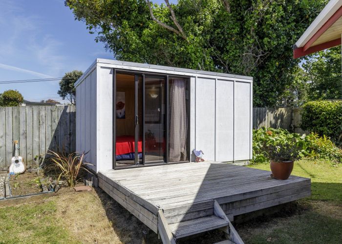  at 2 Honnor Place, Hurdon, New Plymouth, Taranaki