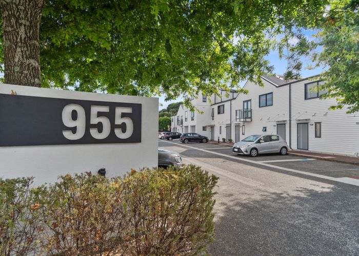  at 6/955 Mount Eden Road, Three Kings, Auckland City, Auckland