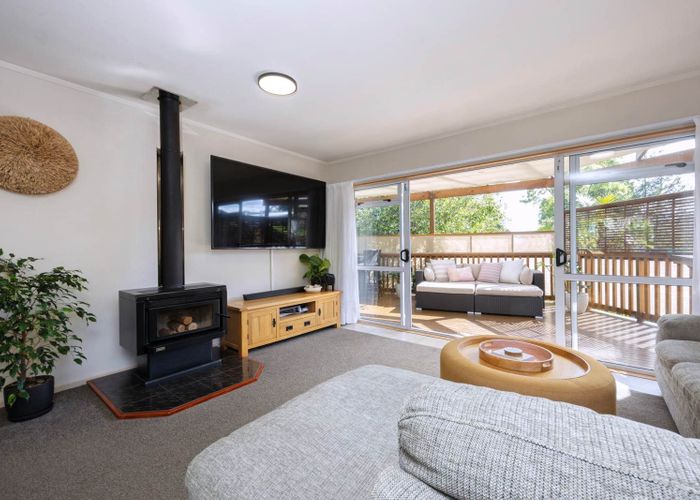  at 34a Pokapu Street, Titirangi, Waitakere City, Auckland