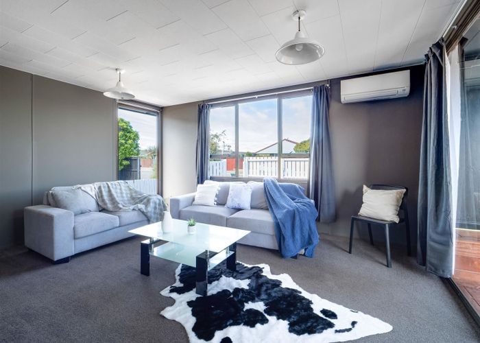  at 8A Queenspark Drive, Parklands, Christchurch City, Canterbury