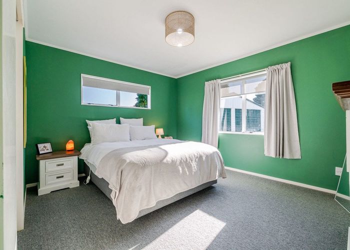  at 105 Hillcrest Drive, Kelvin Grove, Palmerston North, Manawatu / Whanganui