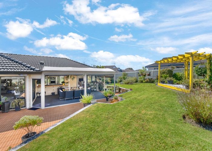  at 6 Fintona Place, Dannemora, Manukau City, Auckland