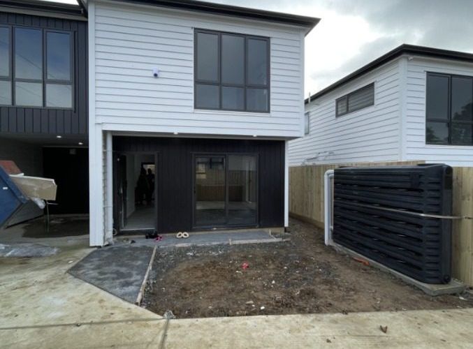  at 9E Julian Place, Otara, Manukau City, Auckland