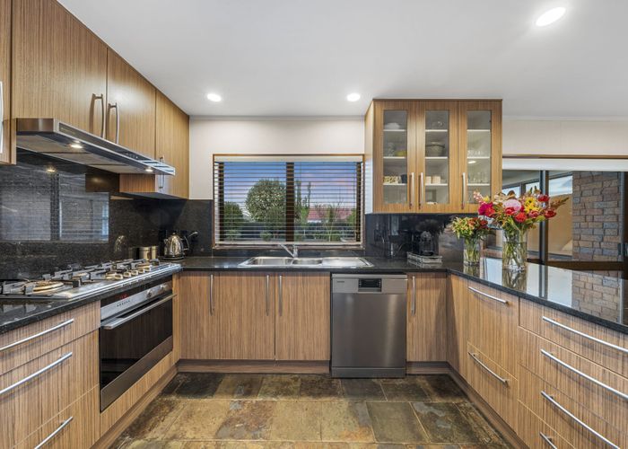  at 12 Carlinka Place, Conifer Grove, Papakura, Auckland