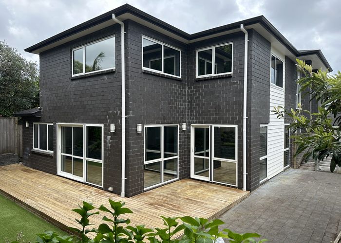  at 4B Garden Place, Mount Eden, Auckland