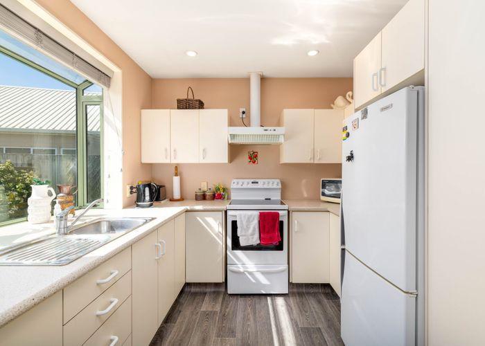  at 8/90 Hawke Street, New Brighton, Christchurch