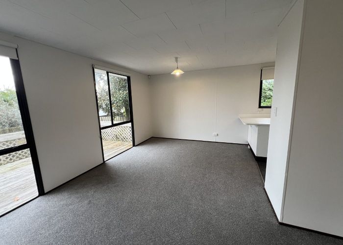  at 25B Devonshire Road, Unsworth Heights, North Shore City, Auckland