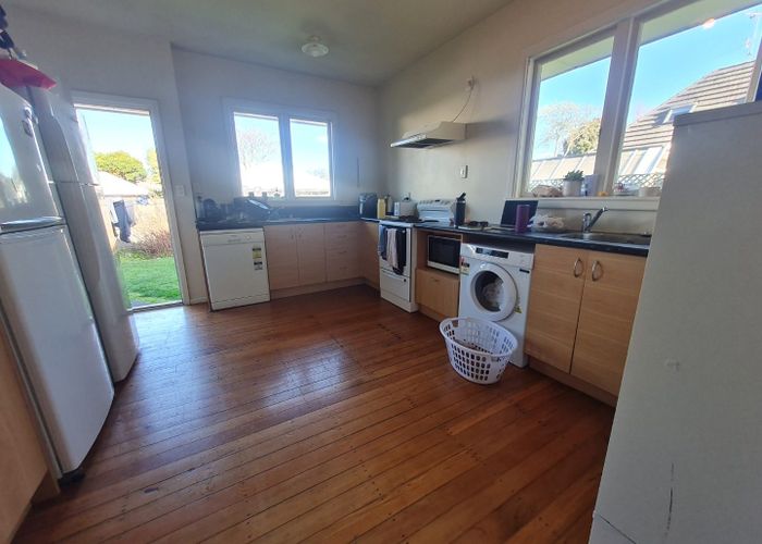  at 111B Waimairi Road, Ilam, Christchurch City, Canterbury