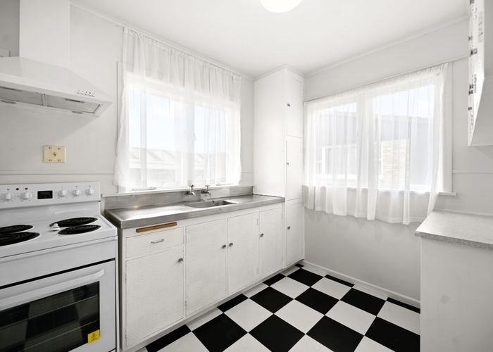  at 96a Aurora Terrace, Hillcrest, Hamilton, Waikato