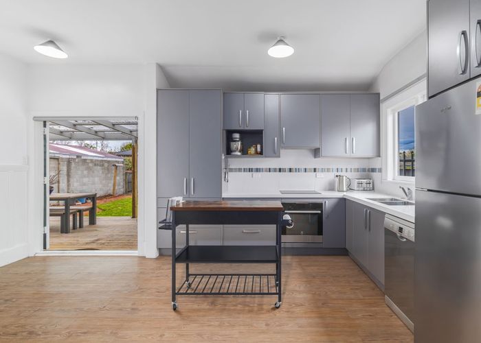  at 16 Redruth Avenue, Spreydon, Christchurch City, Canterbury