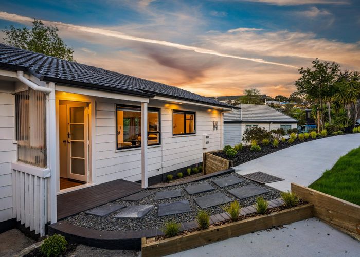  at 14 Landsdale Place, Massey, Waitakere City, Auckland