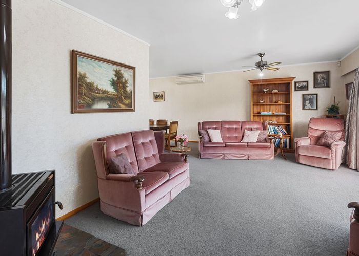  at 27 Carlton Crescent, Kamo, Whangarei, Northland
