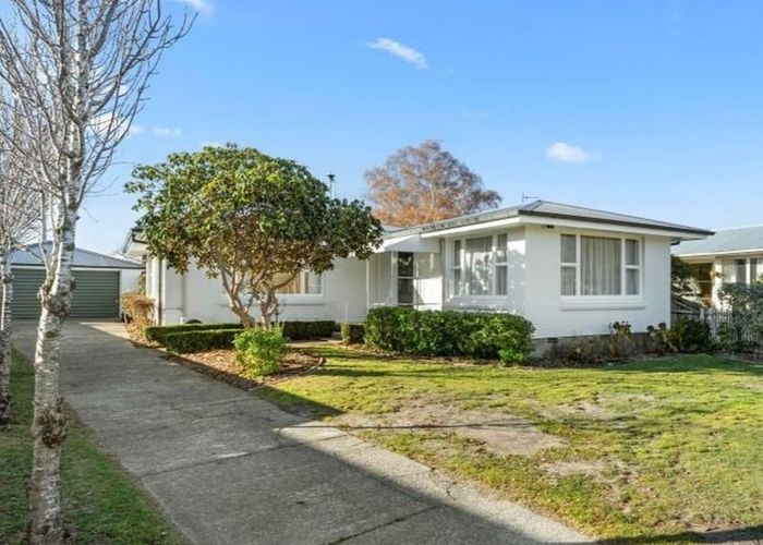  at 126 Kendal Avenue, Burnside, Christchurch