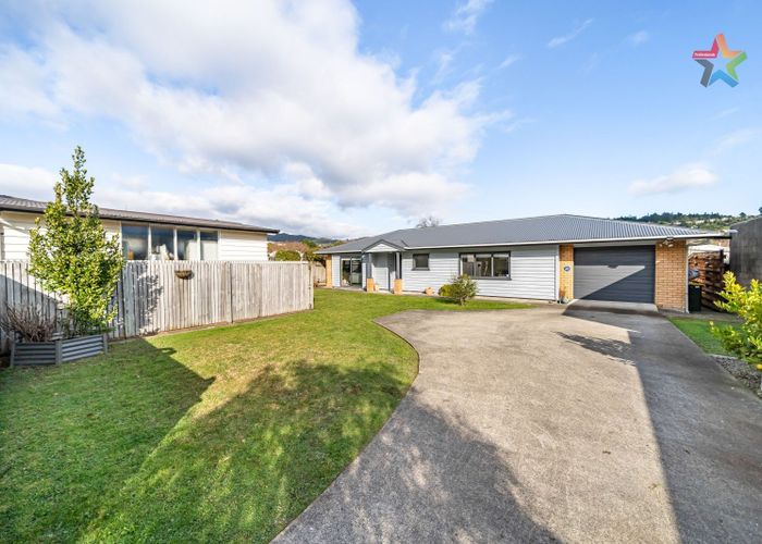  at 14a Glen Road, Stokes Valley, Lower Hutt, Wellington