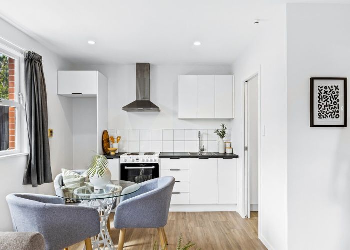  at 2/16 Highbury Street, Avondale, Auckland City, Auckland