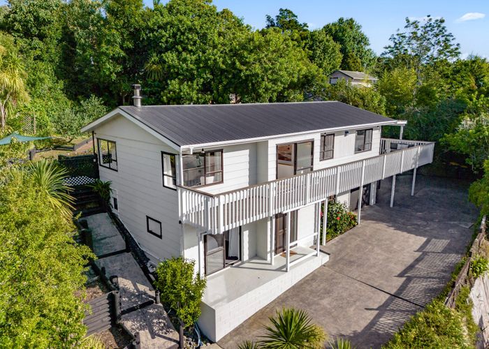  at 14 Awaruku Road, Torbay, Auckland