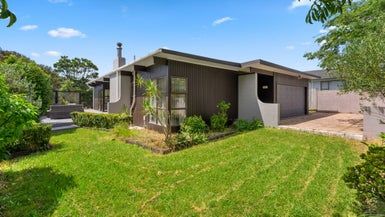  at 87 Porritt Avenue, Chatswood, Auckland