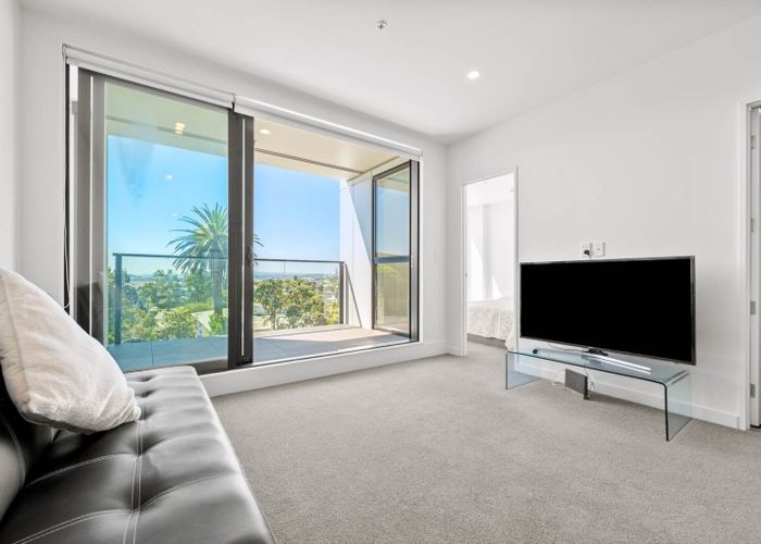  at 204/19 Rawene Road, Birkenhead, North Shore City, Auckland