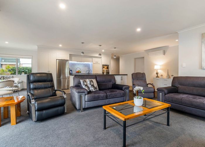  at 5 Laurie Street, Red Beach, Rodney, Auckland