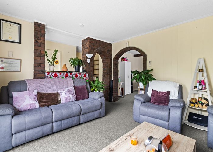  at 24 Avenue Road, Greenmeadows, Napier, Hawke's Bay