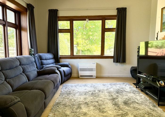  at 300 Moulson Street, Tisbury, Invercargill