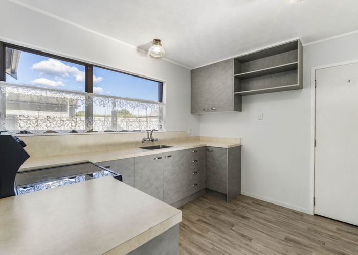  at 22B Kingswood Road, Papatoetoe, Manukau City, Auckland