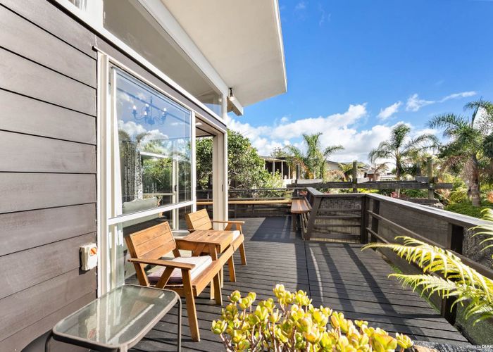  at 4191 Great North Road, Glendene, Waitakere City, Auckland