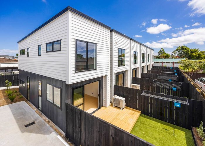  at 7/50 Fairview Avenue, Papatoetoe, Manukau City, Auckland