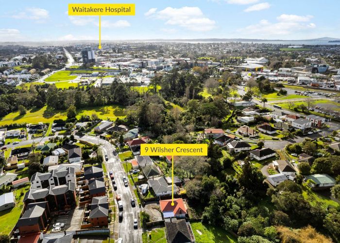 at 9 Wilsher Crescent, Henderson, Waitakere City, Auckland