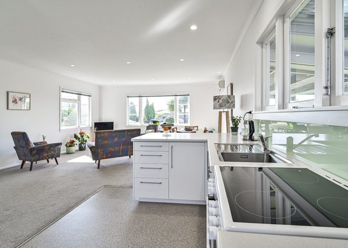  at 420 Southland Place, Raureka, Hastings, Hawke's Bay