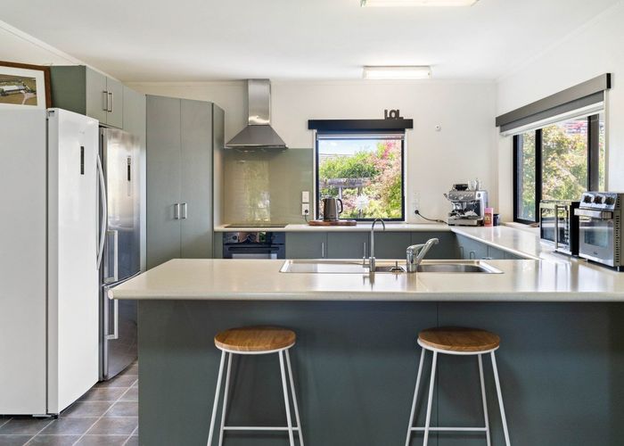  at 2 Tavarnya Way, Patumahoe, Franklin, Auckland