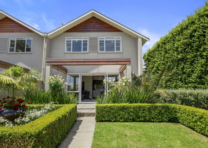  at 250A Courtenay Street, Strandon, New Plymouth