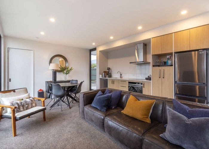  at 4/56 Geraldine Street, Edgeware, Christchurch