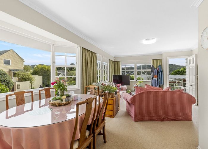  at 5 Ridd Crescent, Karori, Wellington