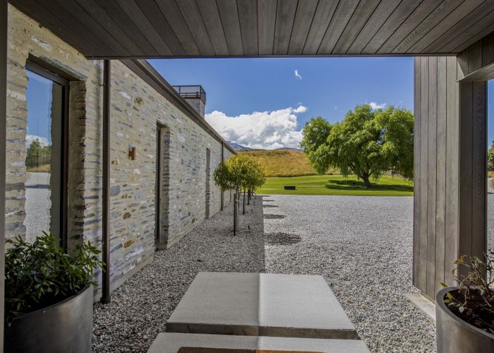  at 7 Bendemeer Lane, Lake Hayes, Queenstown-Lakes, Otago