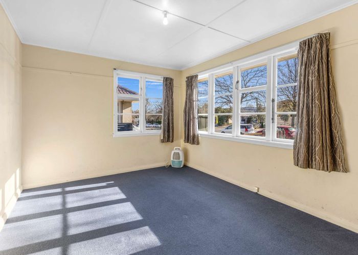  at 616 Featherston Street, Roslyn, Palmerston North, Manawatu / Whanganui