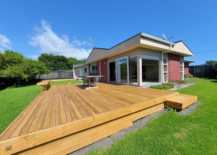  at 15 Doone Street, Lynmouth, New Plymouth, Taranaki