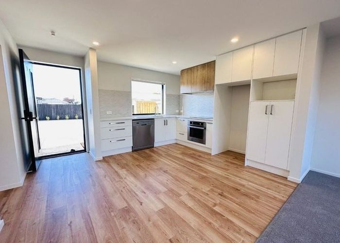  at 7/9 Marcroft Street, Woolston, Christchurch City, Canterbury