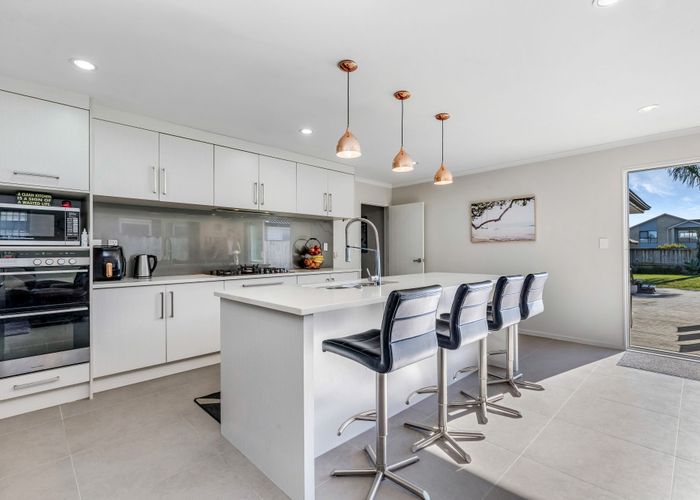  at 61 Turnberry Drive, Wattle Downs, Manukau City, Auckland