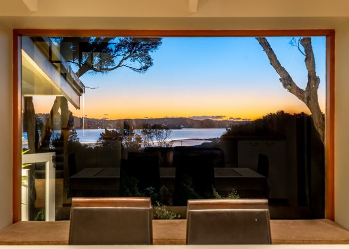  at 92 Paekakariki Hill Road, Porirua