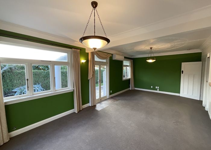  at 46 Waiwaka Terrace, Strandon, New Plymouth